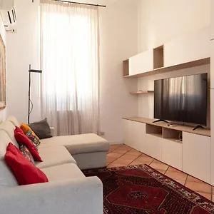  Apartment Casa Leonardo Da Vinci - 10 Minuti Dal Duomo